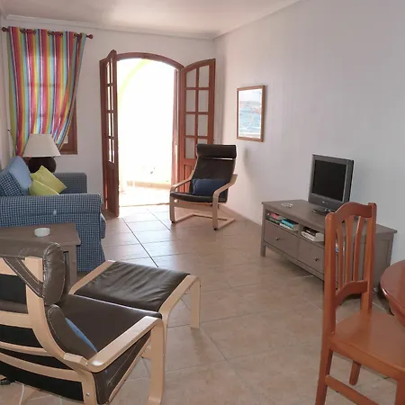 Shoal Apart Otel