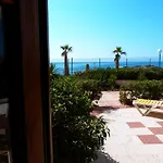 Aparthotel Shoal 3*